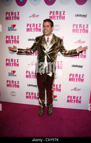 Perez Hilton Perez Hilton's 'Théâtre' Carn-Evil Freak et Funk 32e anniversaire à Paramount Studios - arrivées Los Banque D'Images