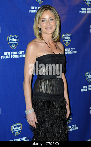 Sharon Stone La Fondation de la Police de New York 32e dîner-bénéfice annuel pour célébrer et soutenir le NYPD.Grand Bal à Banque D'Images