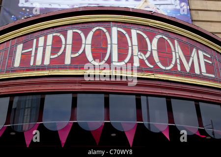 Théâtre de l'Hippodrome de signer à Bristol, Angleterre, Royaume-Uni Banque D'Images