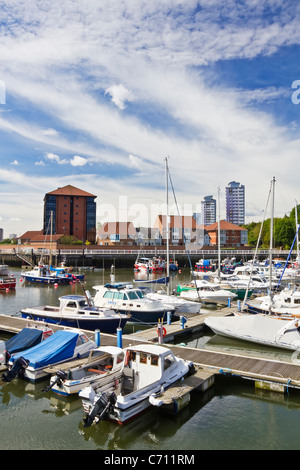 Sunderland marina près de l'embouchure de la rivière Wear, Tyne et Wear, Angleterre Banque D'Images