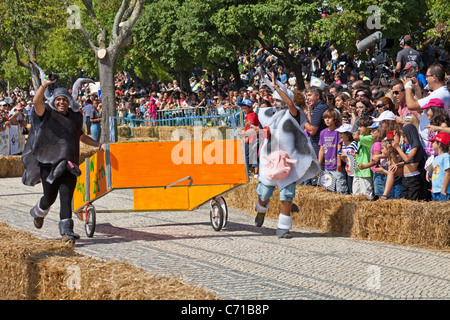 Red Bull race Soapboax Lisbonne 2011 / 2º Grande Prémio Red Bull - une corrida Mais Louca do Mundo Banque D'Images