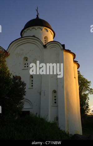 La Russie. Vieux Ladoga. St George's Church dans la forteresse de Ladoga. Banque D'Images