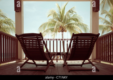 Terrasse d'une chambre d'hôtel à la Laguna Redang Island Resort, regard nostalgique, Pulau Redang Island, Malaisie, en Asie du sud-est Banque D'Images