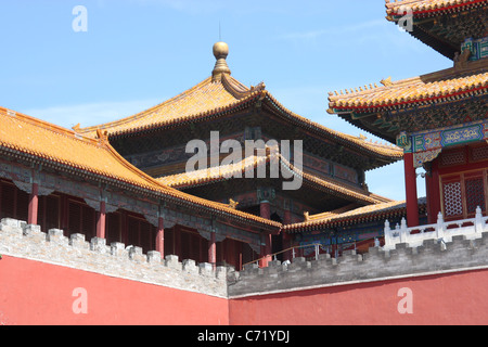 Vue d'angle de la porte du méridien, l'entrée principale de la Cité Interdite, Pékin, Chine. Banque D'Images