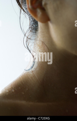 Woman's neck, cropped Banque D'Images