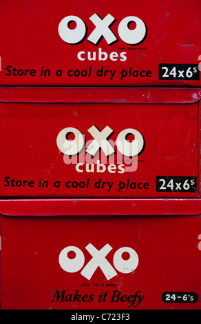 Ancienne rétro boîtes Cube OXO Banque D'Images