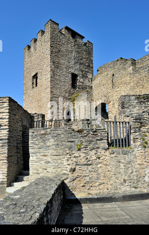 Ruines du château médiéval de Bourscheid, Luxembourg Banque D'Images