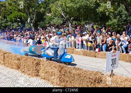 Red Bull race Soapboax Lisbonne 2011 / 2º Grande Prémio Red Bull - une corrida Mais Louca do Mundo Banque D'Images