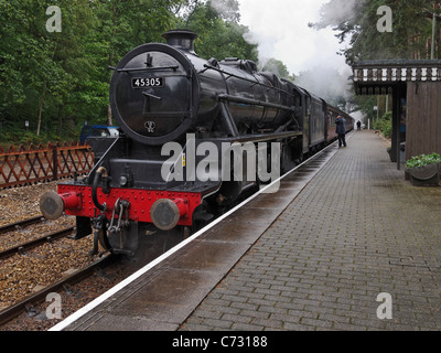 Stanier LMS Classe 5 4-6-0 N° 45305 locomotive à vapeur. Holt, Norfolk, Angleterre. Banque D'Images