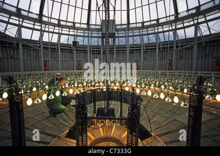 L'éclairage dans la verrière de l'Assemblée nationale française Gouvernement Français Palais Bourbon 7e arrondissement Ile de France par Banque D'Images