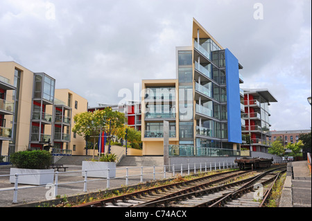 L'architecture de style moderne des bâtiments pour appartements et appartements dans le centre historique de Bristol zone portuaire de la ville UK Banque D'Images