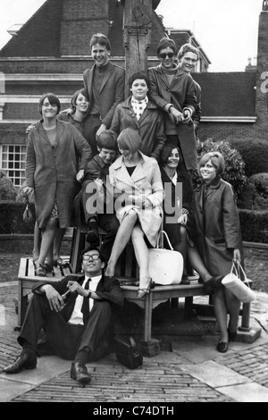 Teenage Mods Britain 1966 PHOTO PAR DAVID BAGNALL Britain 1960s adolescents jeunesse culture adolescent Royaume-Uni Royaume-Uni Banque D'Images