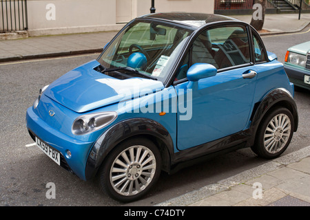 CV2 'Ma' Voiture Voiture électrique,Londres, Angleterre, Royaume-Uni, Europe Banque D'Images