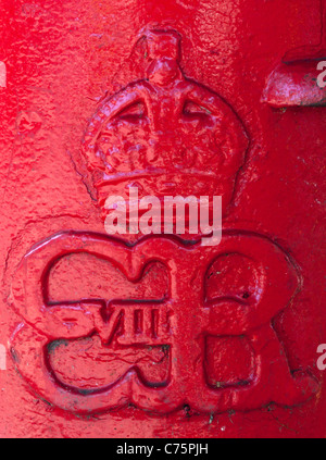 Close-up of a rare Édouard VIII pillar box. Banque D'Images