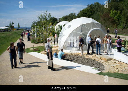 La diversité dans la vie à l'exposition horticole fédérale gousses ou montrer Bundesgartenschau BUGA tenue à Koblenz Allemagne 2011 Banque D'Images