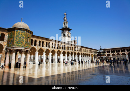 Cour de la mosquée des Omeyyades, Damas, Syrie Banque D'Images