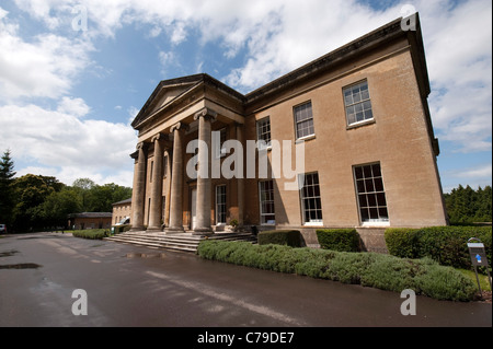 Leigh Cour, Grade II, hôtel particulier, manoir anglais, construit en 1814, pierre de Bath. L'architecture de style palladien, Banque D'Images