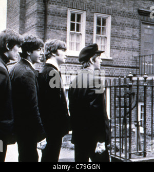 Une DURE JOURNÉE DE NUIT (1964), Ringo Starr, George Harrison, paul mccartney, JOHN LENNON RICHARD LESTER (DIR) 007 MOVIESTORE COLLECTI Banque D'Images