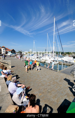 Port de Lymington sur summers Day Banque D'Images