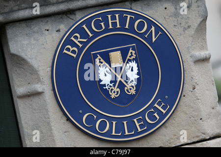 Brighton College signe sur l'avant de leur école à Brighton, East Sussex, UK. Banque D'Images