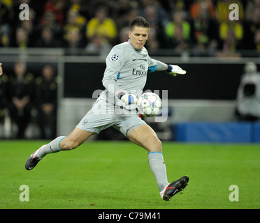 Parc Signal Iduna Dortmund, Allemagne, 13.09.2011, Football : Ligue des Champions Saison 2011/12 Journée 1, Borussia Dortmund (BVB) contre Arsenal FC (EI) 1:1 ; gardien Wojciech Szczesny, Arsenal FC Banque D'Images