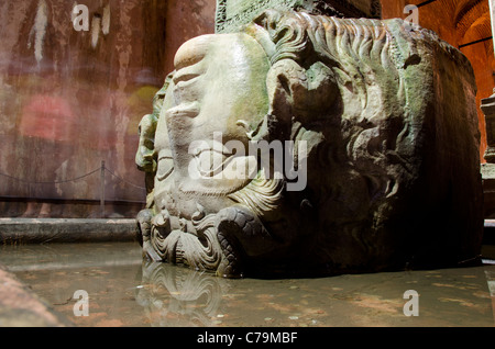 Turquie, Istanbul. La Citerne Basilique (Yerebatan Sarnici aka / Sarayi ou Palais creux), ch. L'Empire byzantin (527-565 A.D.) Banque D'Images