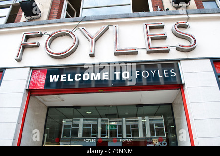 Librairie Foyles sur Charing Cross Road London, UK Banque D'Images