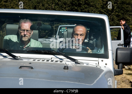 Le Président Felipe Calderon du Mexique voyage avec le journaliste Peter Greenberg Banque D'Images