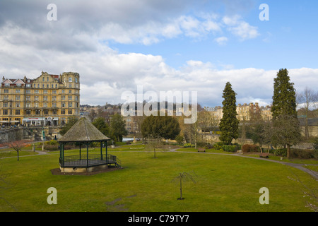 Parade Gardens de North Parade, Bath, Somerset, England, UK Banque D'Images