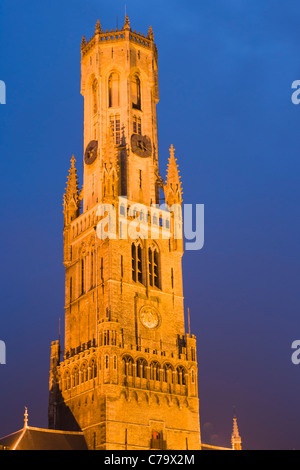 Le beffroi de Bruges, Belfort, Clocher, le Markt, la place du marché, Bruges, Brugge, Flandre occidentale, Flandre, Belgique Banque D'Images