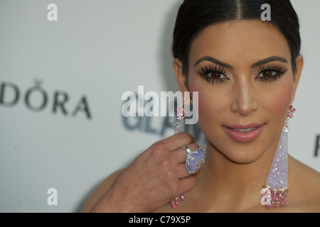 Kimberly 'Kim Kardashian' Humphries Suivre le modèle Kardashians Banque D'Images