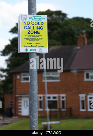 Une affiche qui dit pas de zone de prospection téléphonique géré par la communauté locale et de Newcastle-under-Lyme Partenariat pour des collectivités plus sûres Banque D'Images