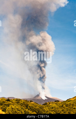 L'Etna en éruption le 8 septembre 2011, Sicile, Italie Banque D'Images