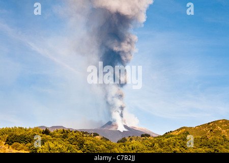 L'Etna en éruption le 8 septembre 2011, Sicile, Italie Banque D'Images