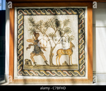 Tunis, Tunisie, Afrique du Nord, Musée national du Bardo, Roman mosaïque représentant Diane chasseresse, Banque D'Images