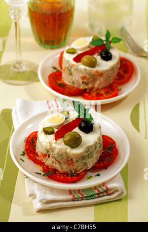 Salade Russe. Recette disponible. Banque D'Images