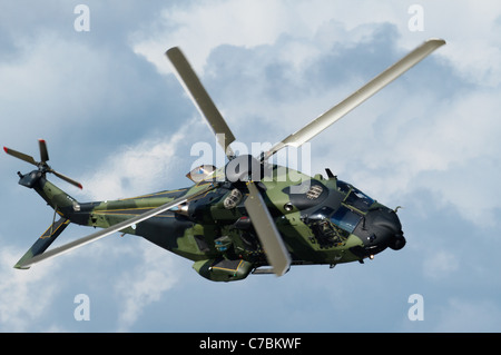 L'hélicoptère NH-90 de l'armée finlandaise. Banque D'Images