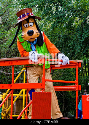 Dingo dans un défilé à Epcot Center, Orlando, Floride Banque D'Images