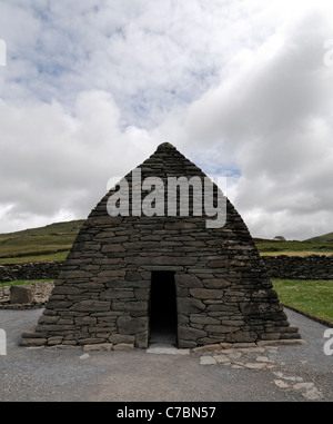 Péninsule de Dingle, Gallarus Oratory County Kerry Ireland en forme de co bateau chapelle architecture sacrée Église, 8e siècle Banque D'Images