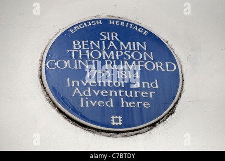 English Heritage blue plaque marquant un accueil de l'inventeur et de l'aventurier sir benjamin thompson, comte Rumford, Londres, Angleterre Banque D'Images