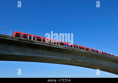 Docklands Light Railway, Londres E14, Royaume-Uni Banque D'Images