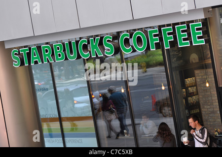 Café Starbucks Banque D'Images