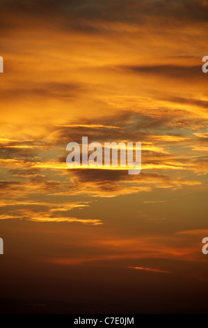 Coucher du soleil Ciel avec nuages, Cape Tarhankut, Tarhan Qut, Crimea, Ukraine, Europe de l'Est Banque D'Images