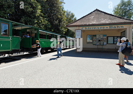 Chiemsee Bahn Train à vapeur la gare de Prien, Allemagne Banque D'Images