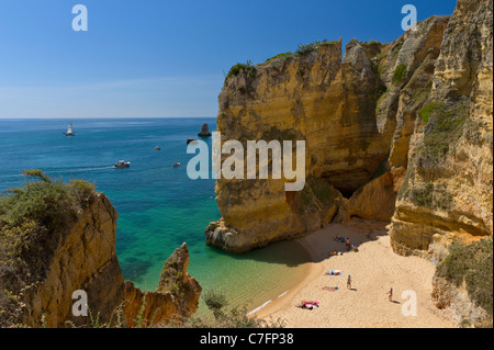 Le Portugal, l'Algarve, Praia de Dona Ana, Lagos Banque D'Images