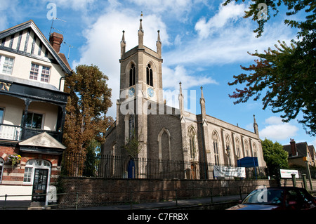 St Mary's Parish Church, l'établissement Hampton, Surrey, England, UK Banque D'Images