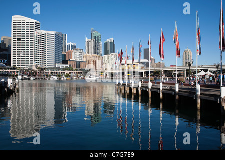 Sydney CBD vue de Darling Harbour Banque D'Images