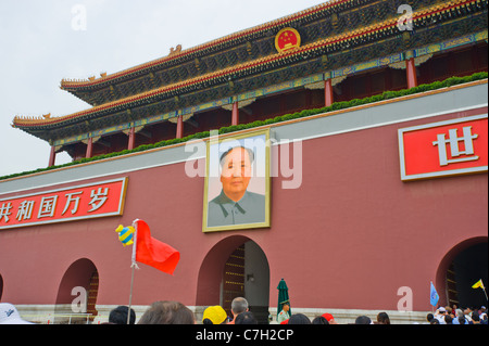 La Place Tiananmen, centre de la ville de Beijing Beijing Asia Tour Tiananmen Mao Zedong Memorial Hall Monument aux héros du peuple Banque D'Images