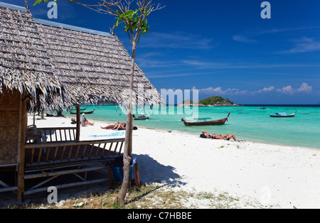 Sunrise Beach, Ko Lipe, Thaïlande Banque D'Images