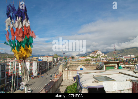 Lhassa à l'ouest le long de la route à l'Est de Beijing Palais du Potala Banque D'Images